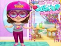 Spel Lieve Baby Meisje Ruimt Rommelige Huis Op online